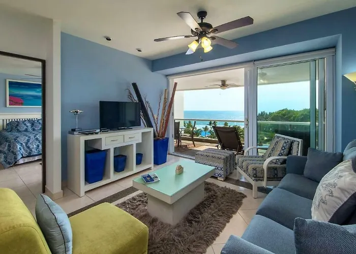 Breathtaking Villa Magna Beachfront Condo, 3 Bedrooms Sleeps 6